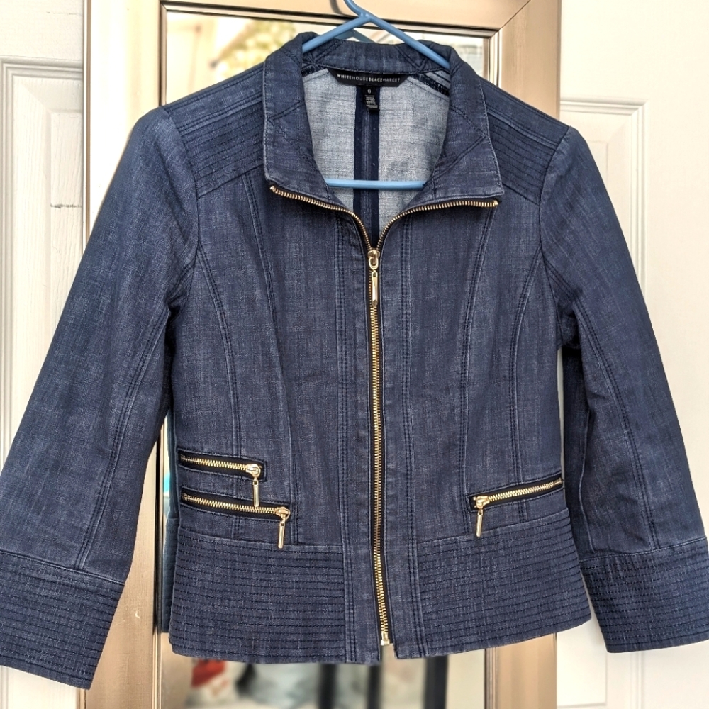 White House Black Market Denim Blazer Size 0